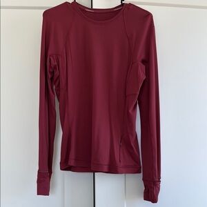 Lululemon Athletica Red Fitted T-Shirt Sweatshirt
